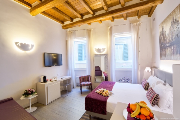 Hotel Trevi Palace Luxury Apartments